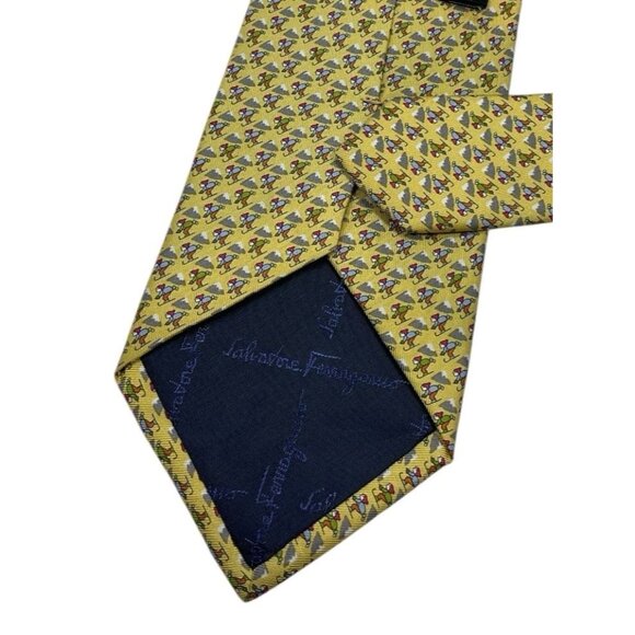 SALVATORE FERRAGAMO Men's 100% Silk Necktie LUXURY Yellow Skiing W:3.7" EUC - Picture 4 of 4